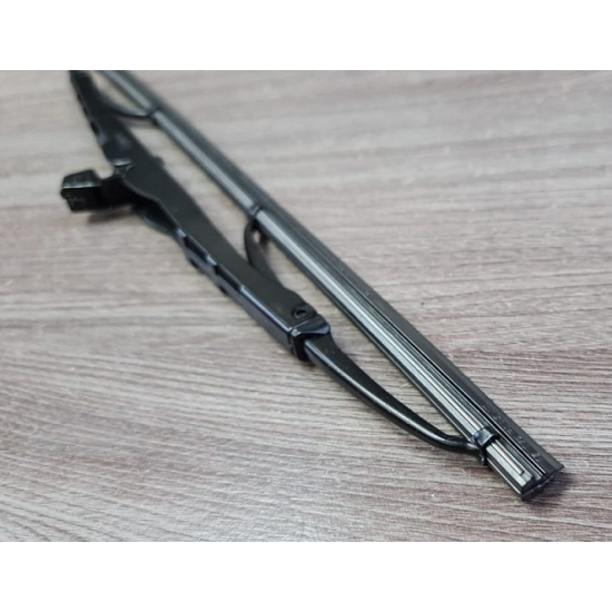 PALHETA DO LIMPADOR DE PARABRISA ( PRETA ) PAR DODGE V8 ( MOTOR 273 318 ) 5.2