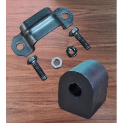 ABRAÇADEIRA COM BUCHA DA BARRA ESTABILIZADORA DIANTEIRA ( CADA ) GALAXIE - LANDAU ( MOTOR V8 )