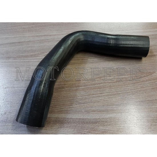 MANGUEIRA DO RADIADOR ( INFERIOR ) MAVERICK V8 ( MOTOR 302 ) 5.0